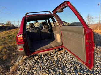 Toyota RAV4 4x4 NOVÁ STK, EK - 10