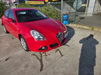 Alfa Romeo Giulietta 1.4TJET DISTINTIVE - 10