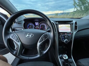 Hyundai i30 1.4 mpi ,98000km - 10