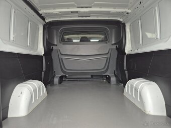 Renault Trafic L2H1 6 miestne 2.0 dCi/120hp - 2021 - 10