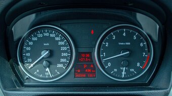 BMW Rad 3 Touring 335i M paket 225 kw - 10