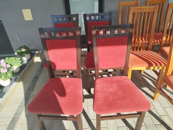 Jedálenské stoličky 5 ks,4 ks predám. - 10