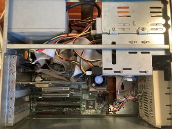 Retro PC Pentium 48MB RAM - 10
