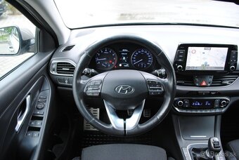 HYUNDAI I30 FASTBACK - PREDAJ AJ NA SPLÁTKY - 10