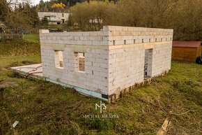 EXKLUZÍVNE NA PREDAJ: Rozostavaný rodinný dom v obci Ilija, - 10
