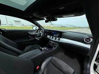 Mercedes Benz E coupé - 10