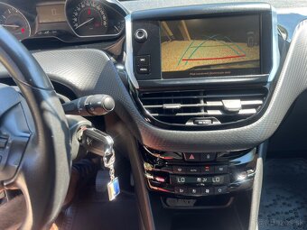 Peugeot 2008 (1.2 benzín ,rok 2018) - 10