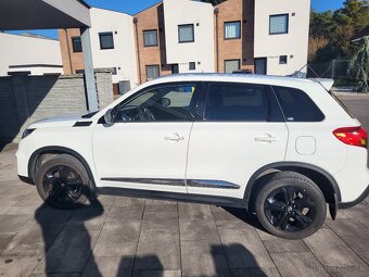 Suzuki Vitara - 10