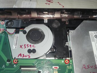 Asus notebooky na diely. - 10