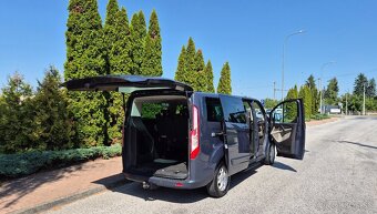Ford Tourneo Custom 2.2 TDCi 155k Titanium L2H1 - 10