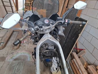 Yamaha TDM 850 - 10