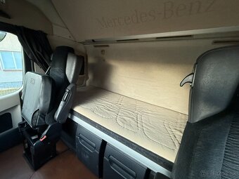 Mercedes-Benz Actros 1848 LowDeck Gigaspace - 10
