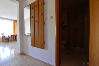 Apartmán 3+kk s verandou a výhledem na bazén sv.Vlas BG - 10