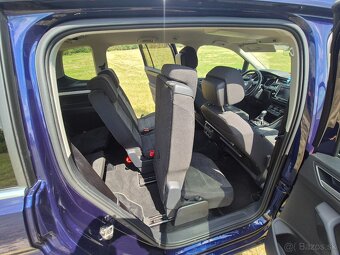 Predám VW Touran 2.0 TDI DSG EU6 150PS Highline Webasto - 10