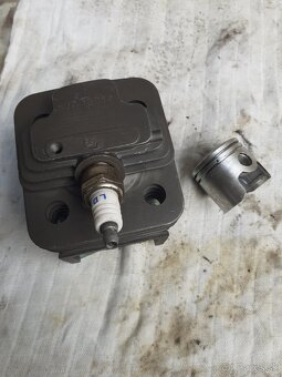 ND NA KROVINOREZ. - 10