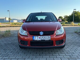 Suzuki Sx4 - 10