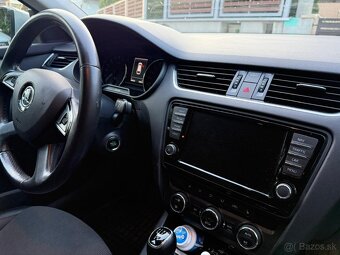 Škoda Octavia Combi 1.6 TDI Elegance - 10