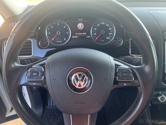 Volkswagen Touareg 3.0 TDI 4motion - 10