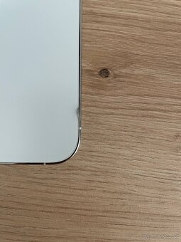 iPhone 13 Pro Max 128GB • strieborný • - 10