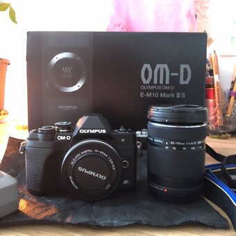 Olympus om-d E M10 mark III s - 10