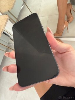 Apple iPhone 13 – Modrý (128 GB) - 10