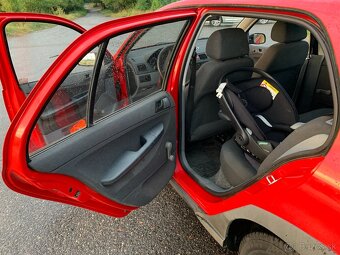 Škoda Fabia Junior 2004 1.2 HTP - 10