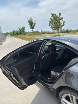 Opel Insignia 2.0 CDTI 103kw EcoFlex - 10