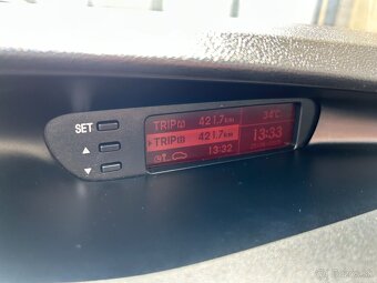 •Hyundai i20 1.2i 16V Comfort •r.v.2010 •111 000km - 10
