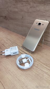 Samsung Galaxy J3 zlatý – super stav - 10