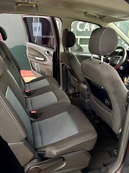 Predám Ford galaxy - 10