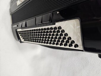 akordeon Weltmeister Saphir 120 basovy - 10