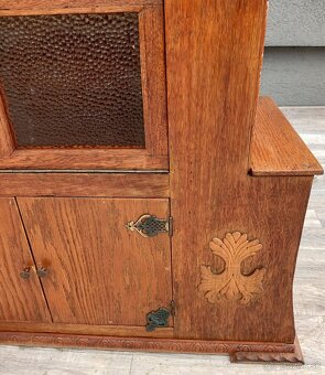 Skrinka dubová starožitná. - 10