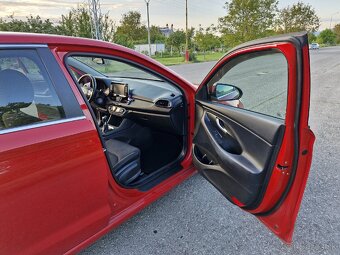 Hyundai i30 1.4 Family odpočet DPH - 10