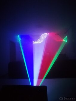 Laser animačný na diaľkové ovládanie, RGB plnofarebný - 10