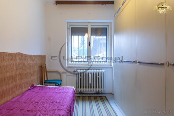 NA PREDAJ rodinný dom s dvomi bytovými jednotkami v Rovinke - 10