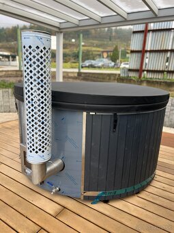 Luxusná kúpacia kaďa s integrovanou pecou - 10