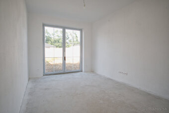Skolaudovaný 4 izbový rodinný dom (121 m2) - 10