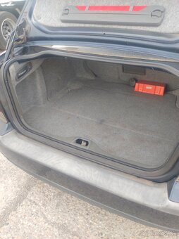 Predám Volvo S-60 - 10