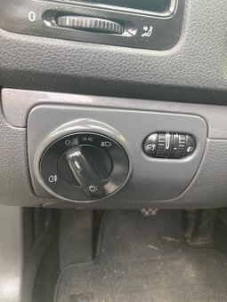 VW GOLF VARIANT 1.9 TDI 77 KW ROK VÝROBY 2008 - 10