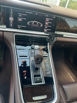 Porsche Panamera Turbo - 10