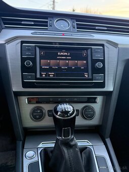 VW Passat 1,5 tsi - 10