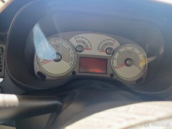 Predám Vymením fiat linea 1.4 T-Jet 88kw - 10