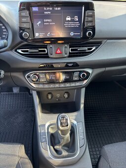 Hyundai i30 v zaruke - 10