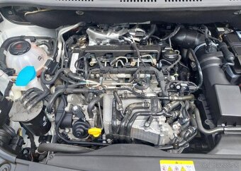 Volkswagen Caddy 2,0 TDI 4x2 nafta 75 kw - 10