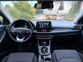 Hyundai i30 CW 1.5 TGDi BENZÍN + mHEV, AUTOMAT, kúpené v SR - 10