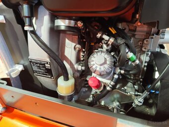 Obojsmerná vibračná doska Husqvarna LG 504 Hatz - 10