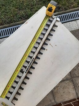 Nožnice na živý plot - 10