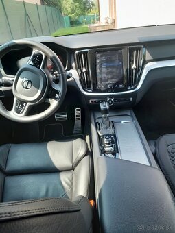 Volvo V60 D3 R-Design A/T - 10