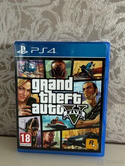 Playstation 4 pro 1TB 2x ovládač + hry - 10