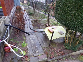 Na predaj murovanú chatu so záhradou v meste Prievidza. - 10